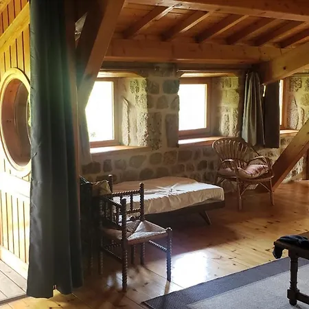 La Maison De Pierre Et Mizette Casa de Férias *